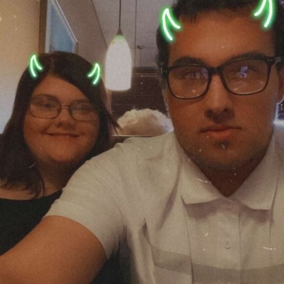 Meet your Posher, Haley - Picture 1 of 1